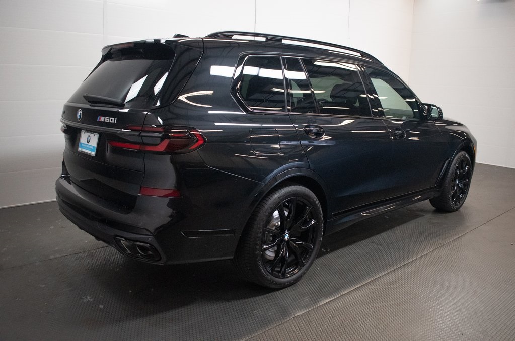 2025 BMW X7 M60i 4