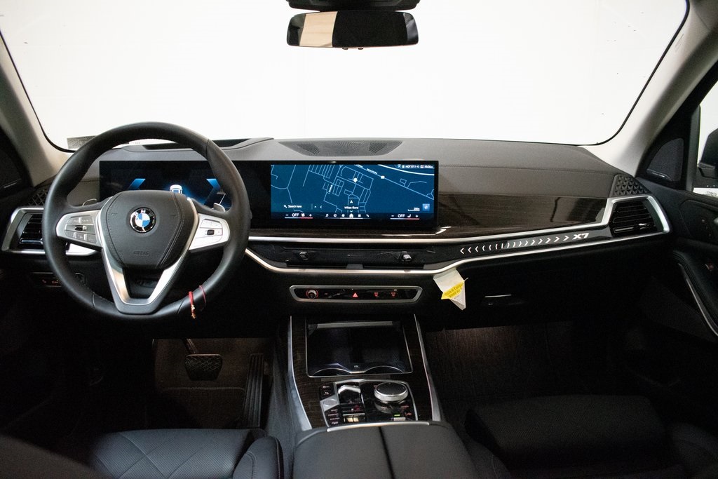 2024 BMW X7 xDrive40i 10