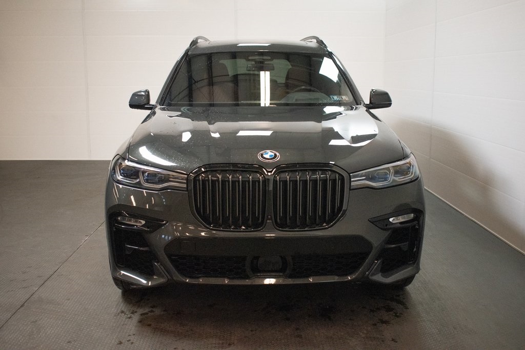 2022 BMW X7 M50i 3