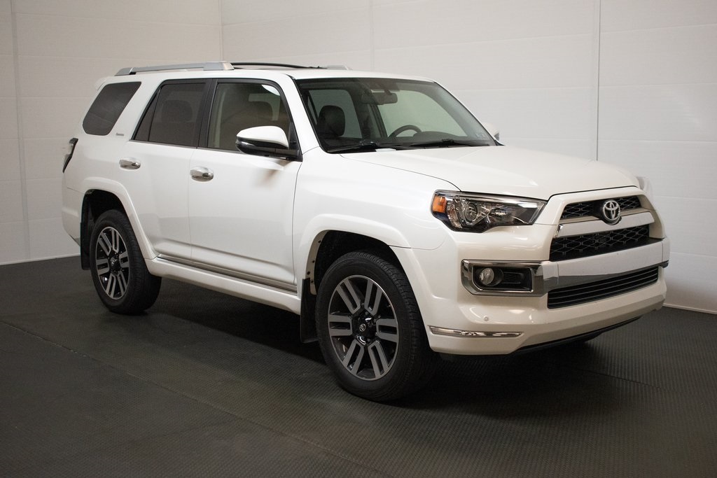 2017 Toyota 4Runner Limited 1