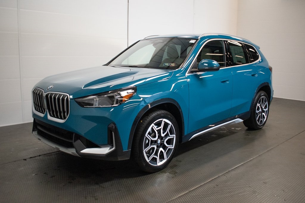 2025 BMW X1 xDrive28i 8