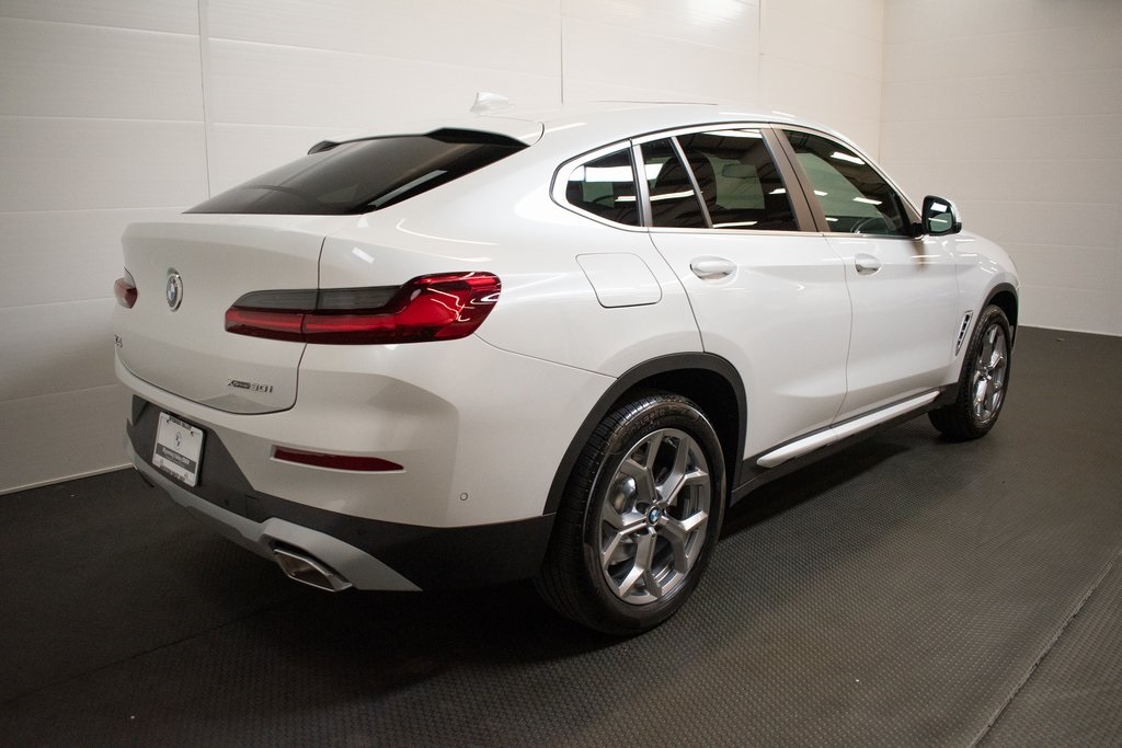 2025 BMW X4 xDrive30i 4