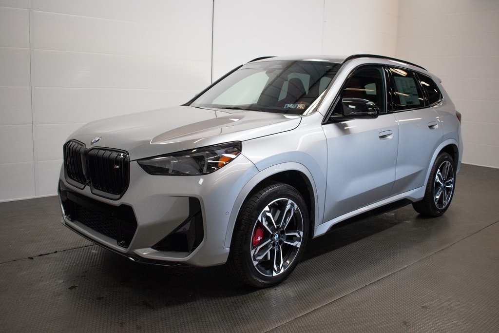 2025 BMW X1 M35i 8