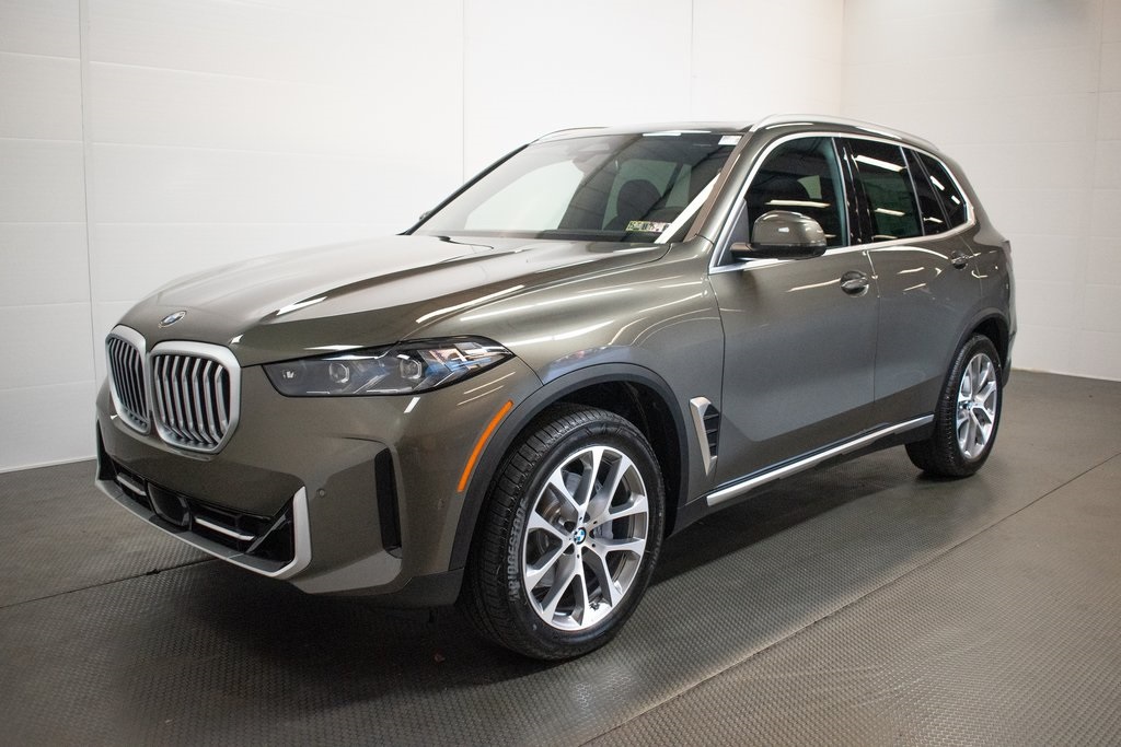 2025 BMW X5 xDrive40i 8