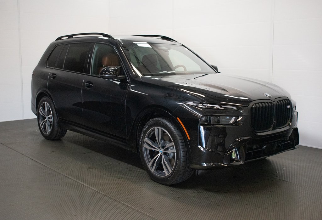 2025 BMW X7 M60i 1