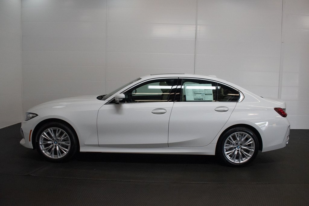 2024 BMW 3 Series 330i xDrive 7