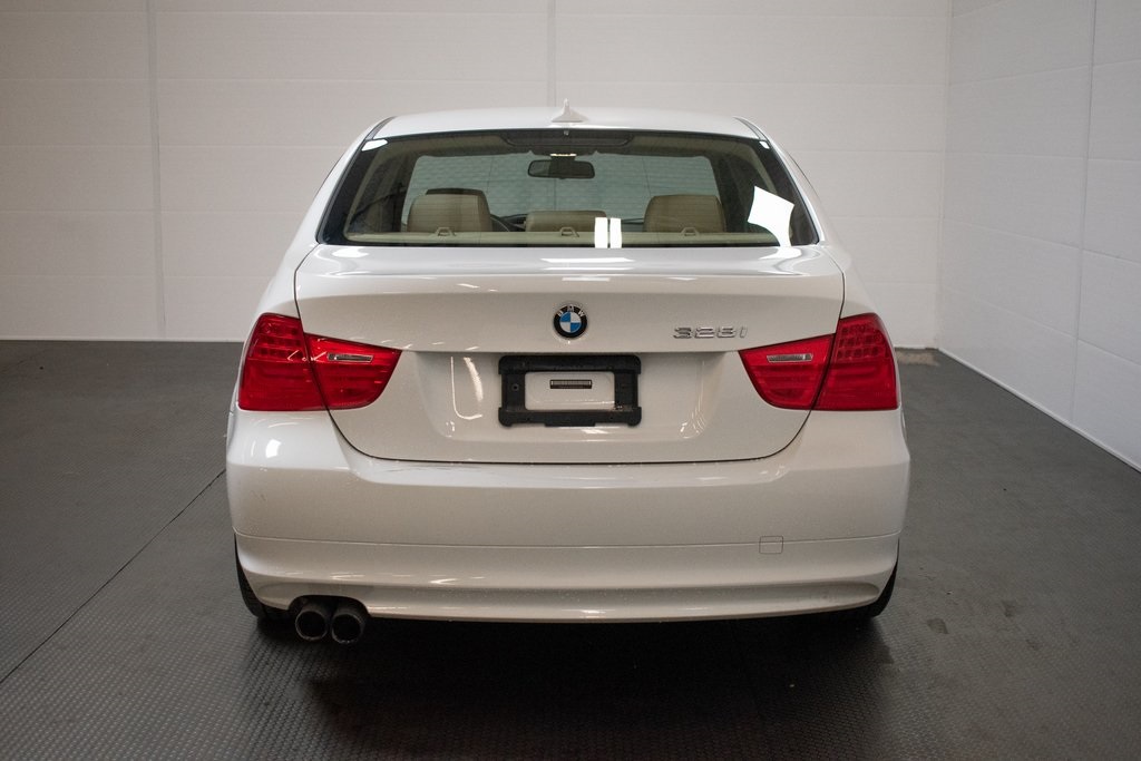 2011 BMW 3 Series 328i xDrive 5