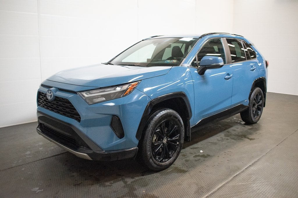 2023 Toyota RAV4 Hybrid SE 8