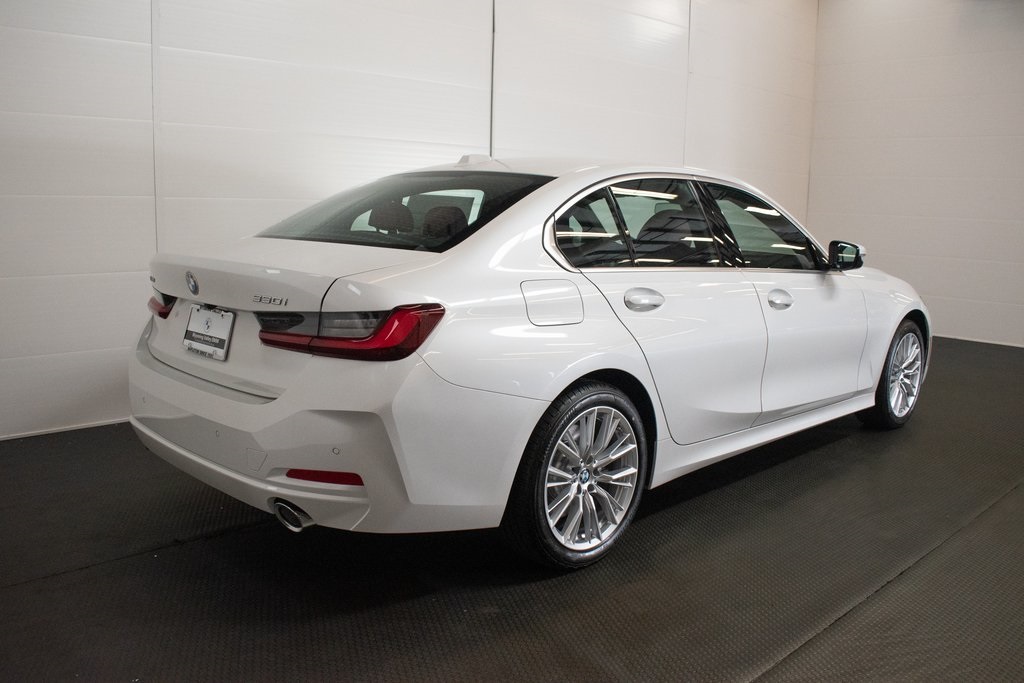 2024 BMW 3 Series 330i xDrive 4