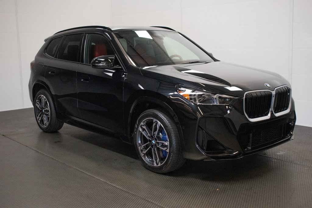 2025 BMW X1 M35i 1