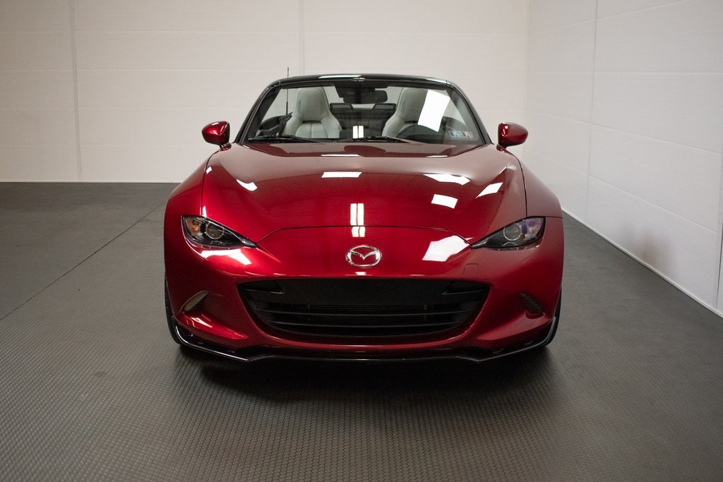 2021 Mazda MX-5 Miata Grand Touring 2