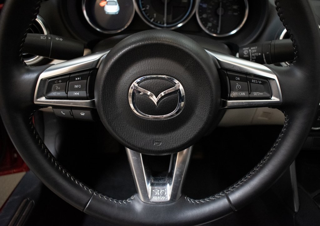 2021 Mazda MX-5 Miata Grand Touring 16