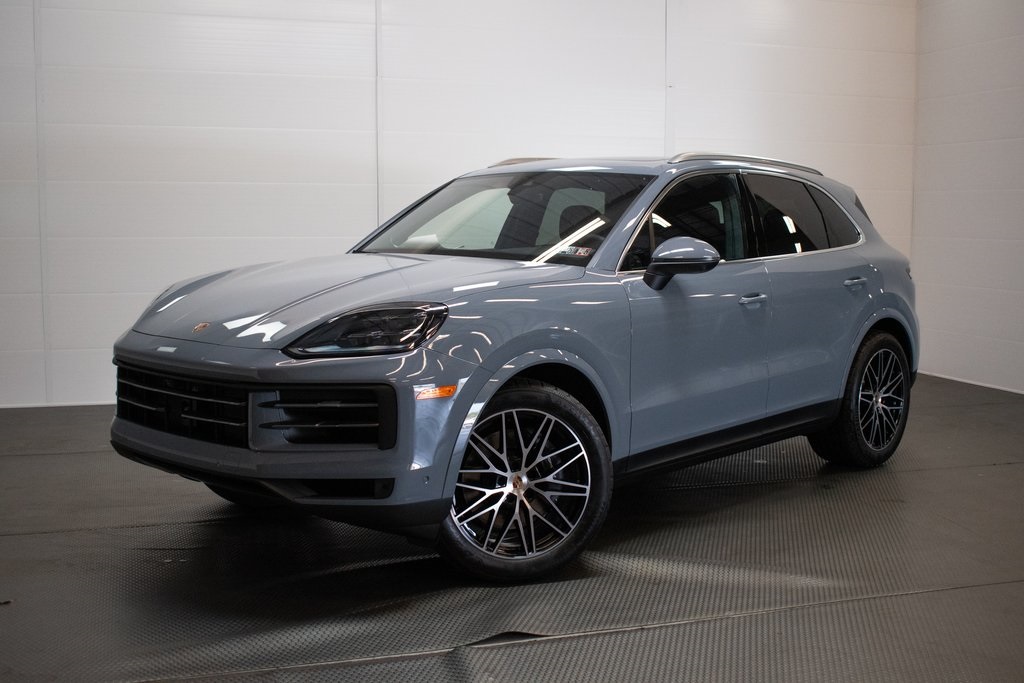 2025 Porsche Cayenne  1