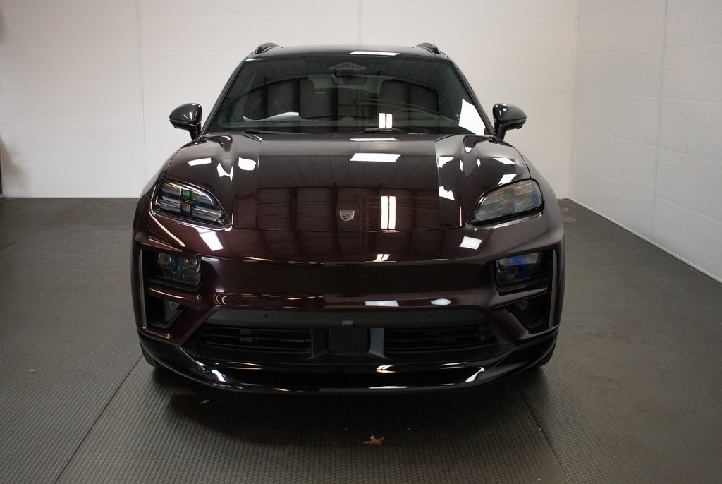 2024 Porsche Macan Electric Turbo 4