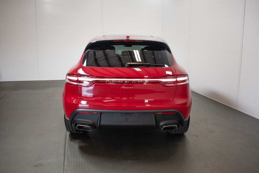 2025 Porsche Macan  7