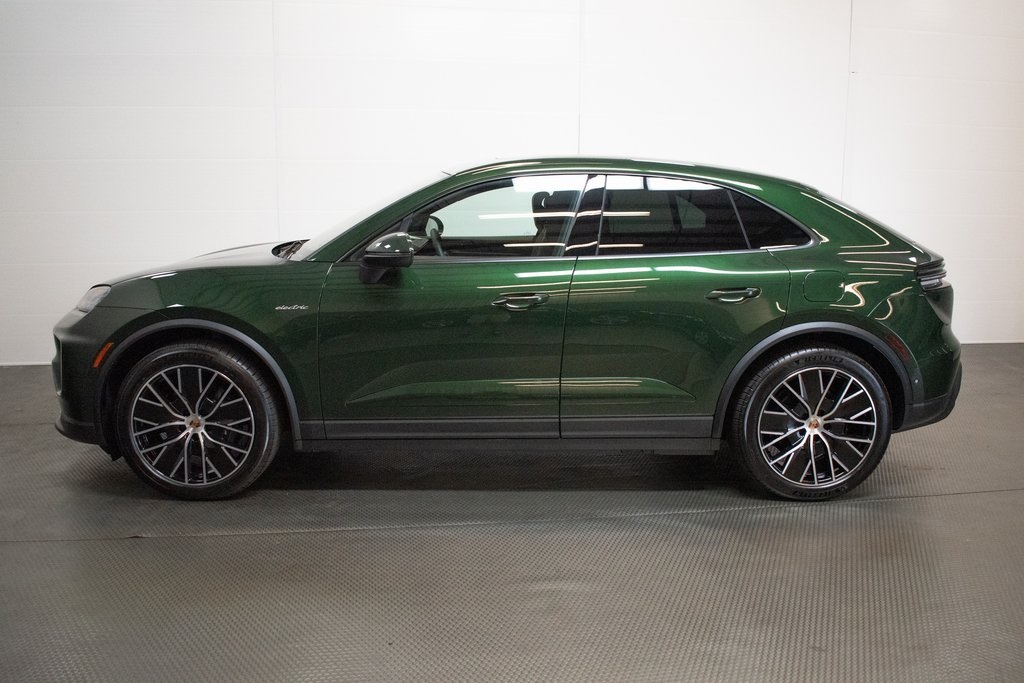 2024 Porsche Macan Electric 4 3