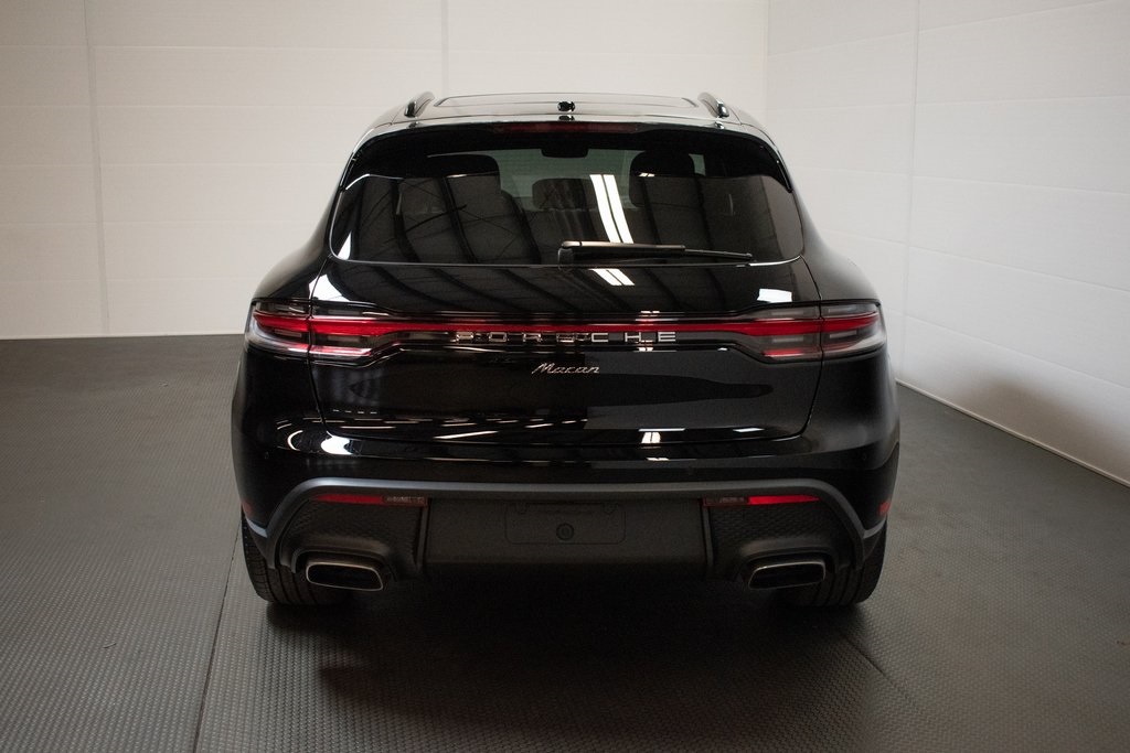 2025 Porsche Macan  7