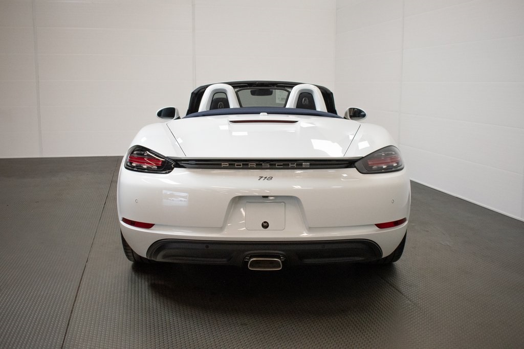 2024 Porsche 718 Boxster  7