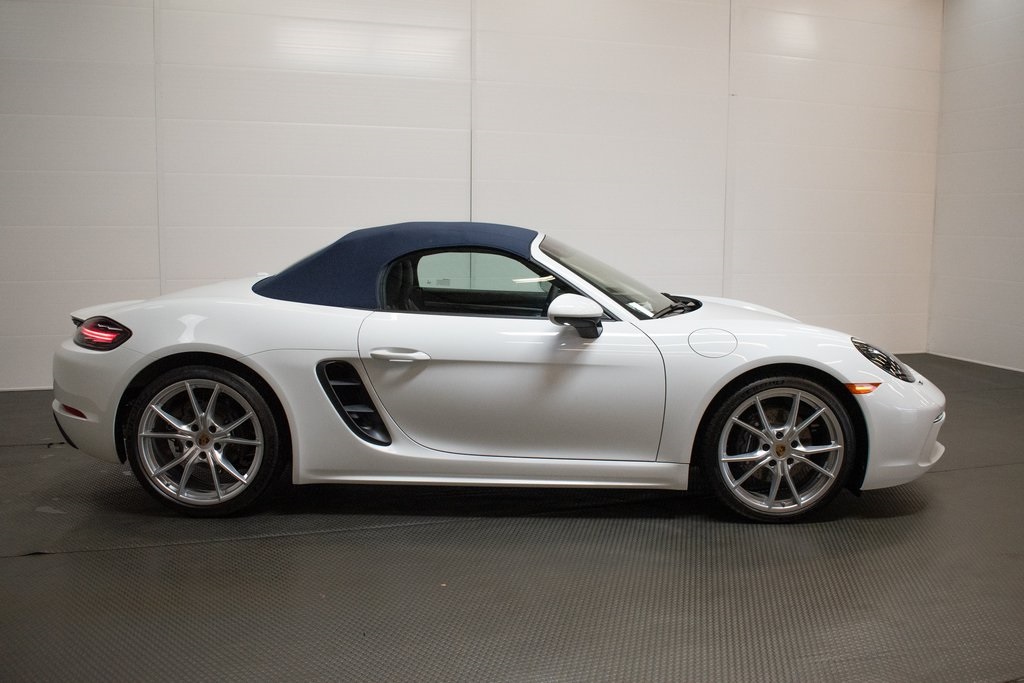 2024 Porsche 718 Boxster  9