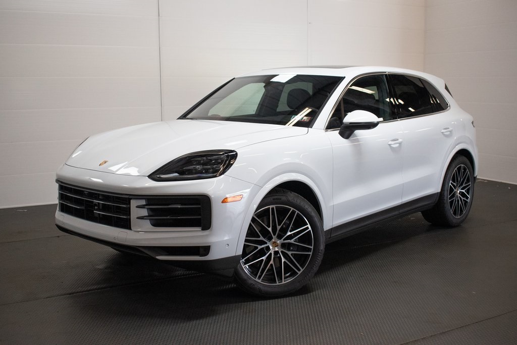 2024 Porsche Cayenne  1