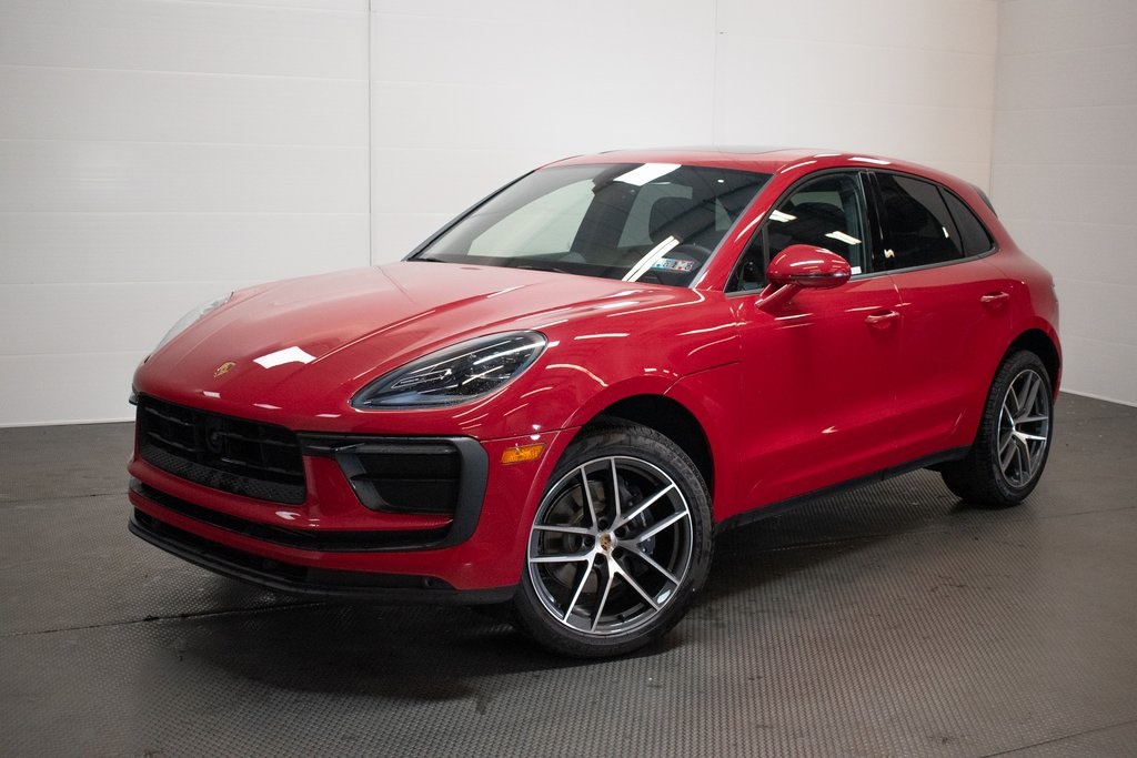 2024 Porsche Macan  1