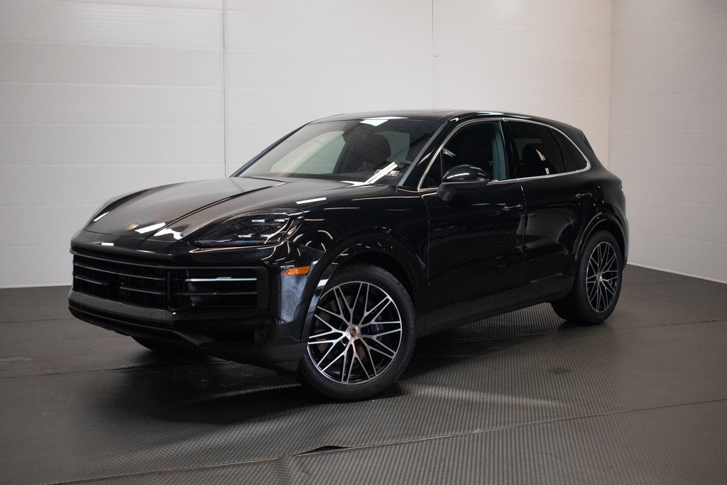 2024 Porsche Cayenne  1