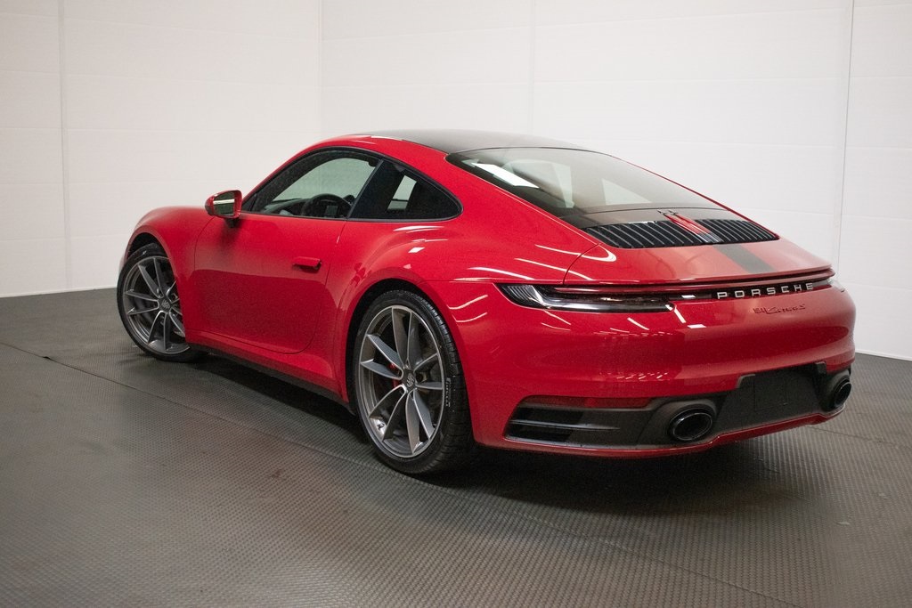 2024 Porsche 911 Carrera S 2