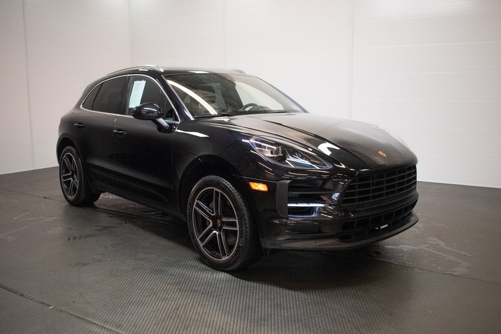 2020 Porsche Macan S 8