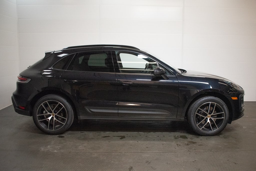 2023 Porsche Macan  9