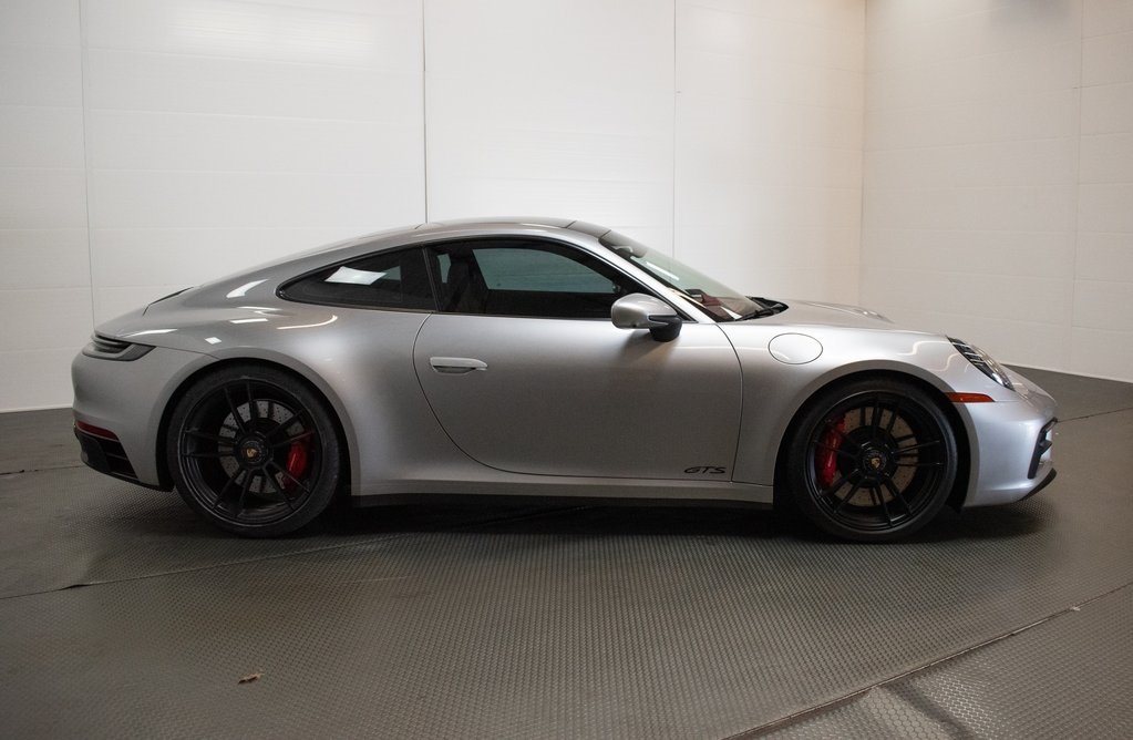 2022 Porsche 911 Carrera 4 GTS 9