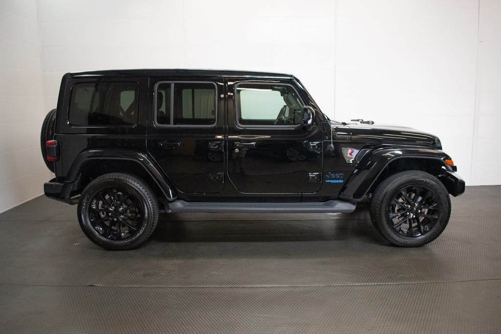 2021 Jeep Wrangler Unlimited Sahara 4xe 3