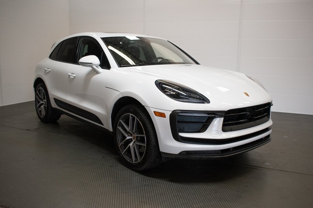 2024 Porsche Macan  8