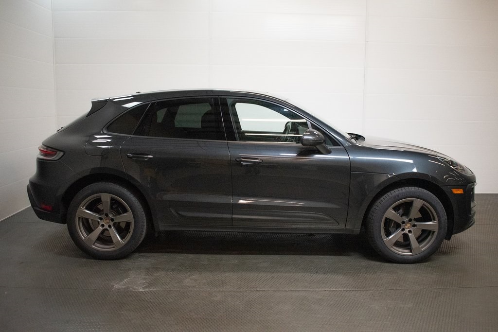 2024 Porsche Macan  9