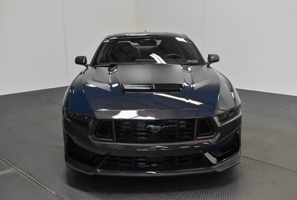 2024 Ford Mustang Dark Horse 2