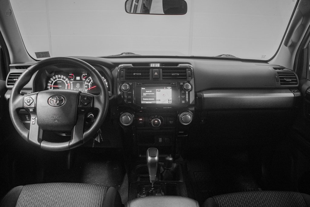 2018 Toyota 4Runner TRD Off-Road Premium 9