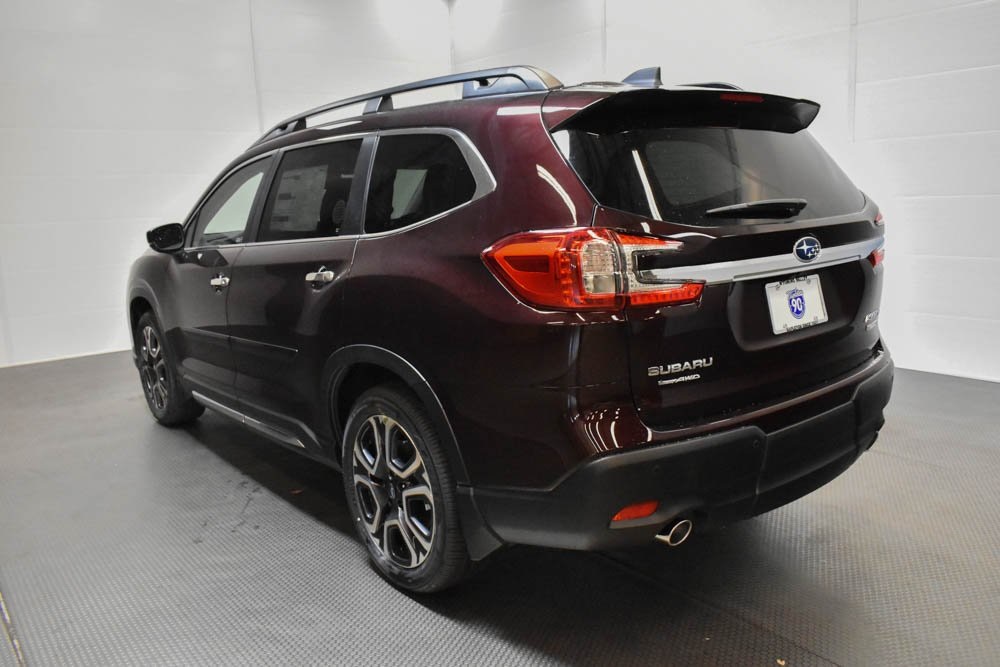 2025 Subaru Ascent Limited 5