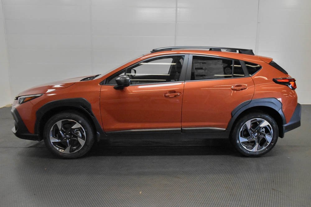 2025 Subaru Crosstrek Limited 4