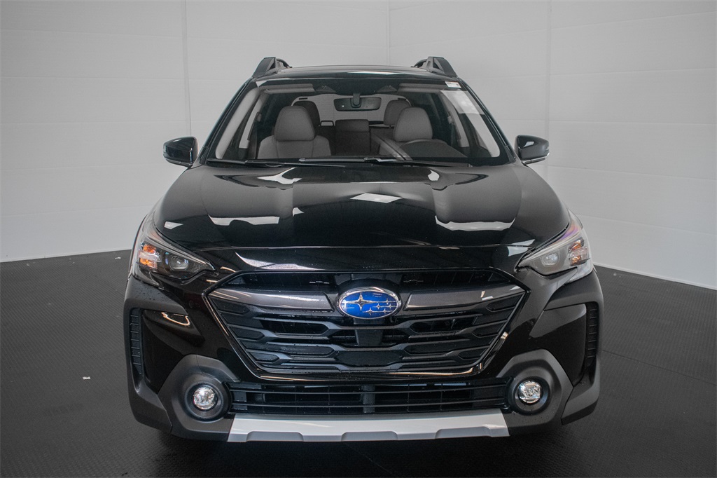 2025 Subaru Outback Limited XT 2