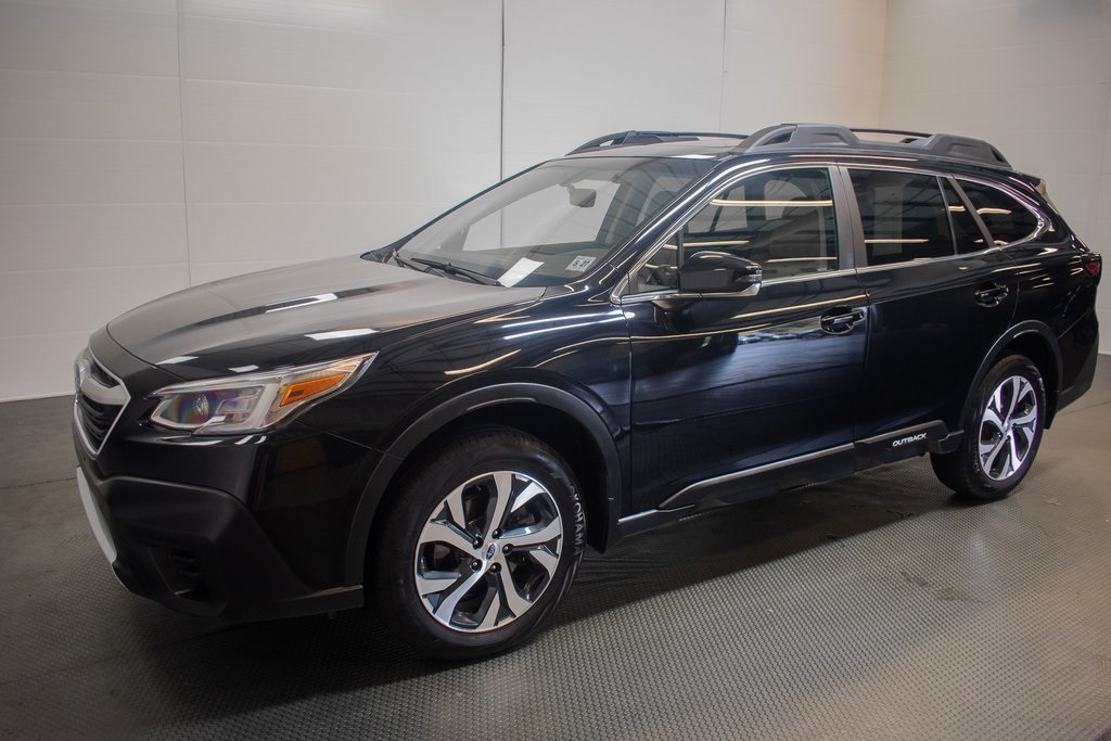 2022 Subaru Outback Limited 3