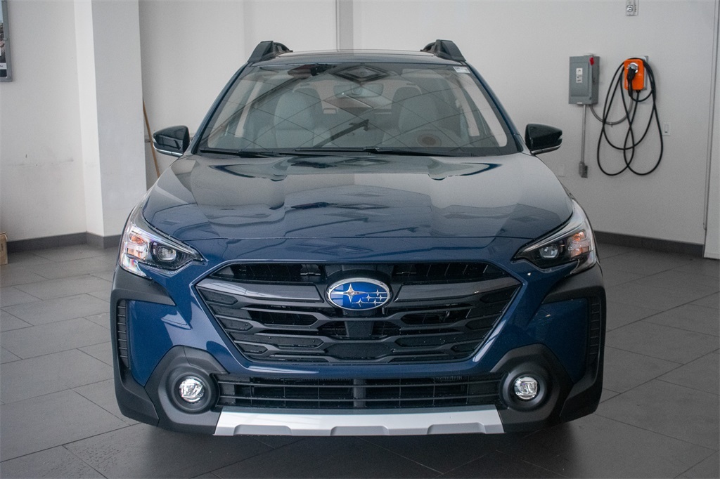 2025 Subaru Outback Limited XT 2