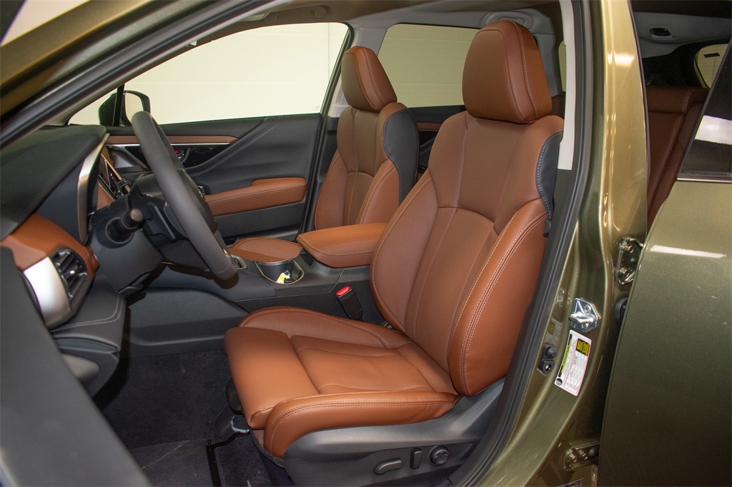 2025 Subaru Outback Touring XT 15