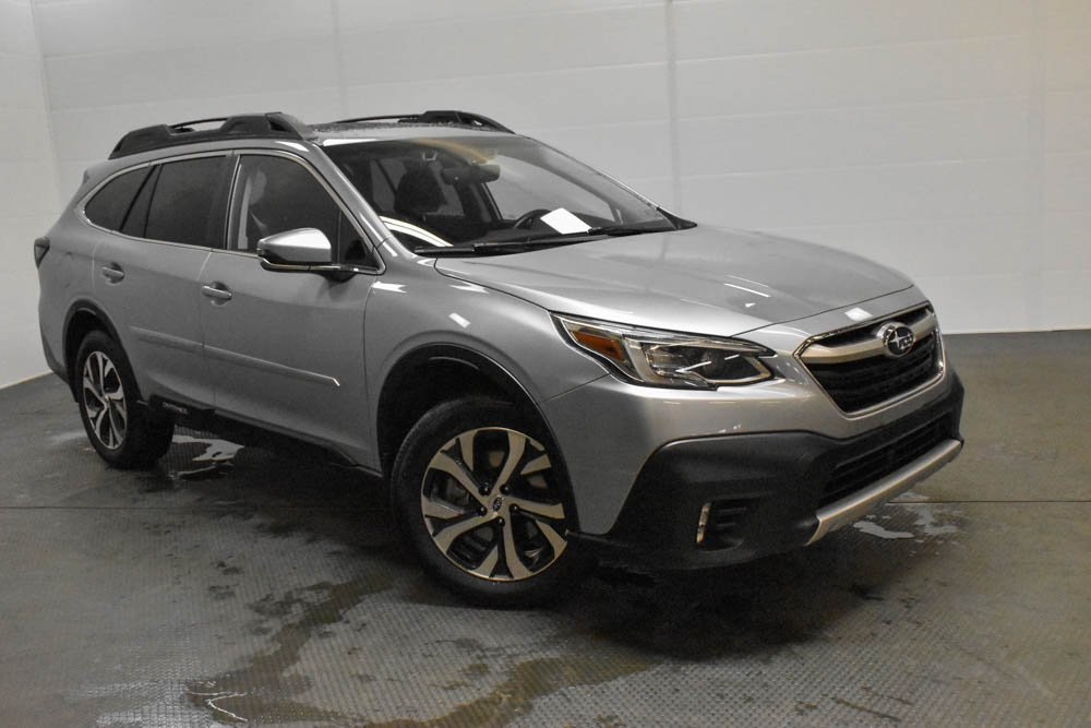 2022 Subaru Outback Limited XT 1