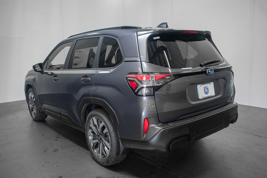 2025 Subaru Forester Touring 5