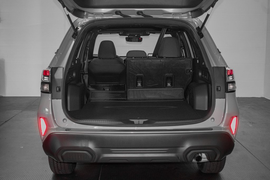 2025 Subaru Forester Premium 20