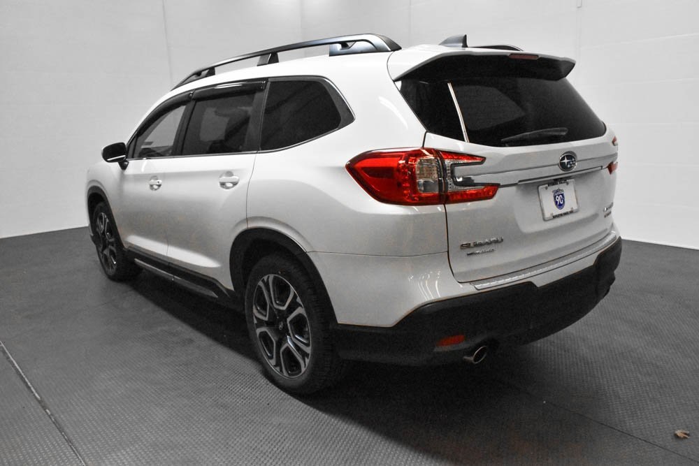 2023 Subaru Ascent Limited 5