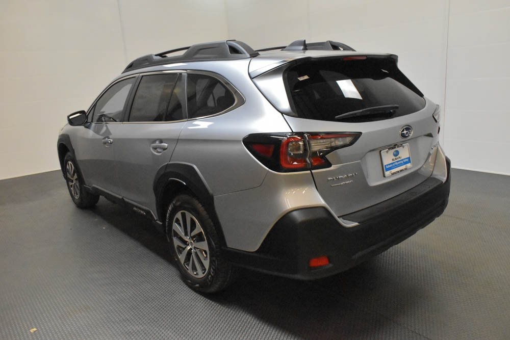 2025 Subaru Outback Premium 5