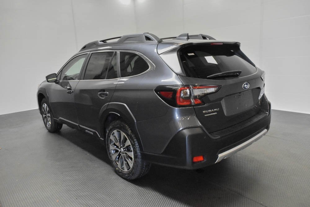 2025 Subaru Outback Limited 5