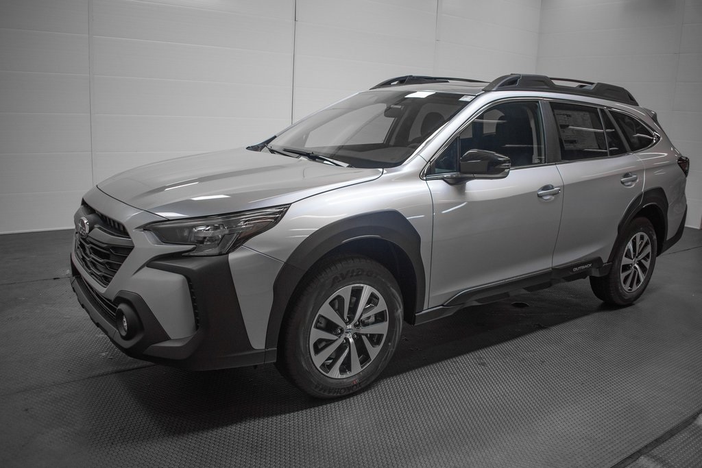 2025 Subaru Outback Premium 3