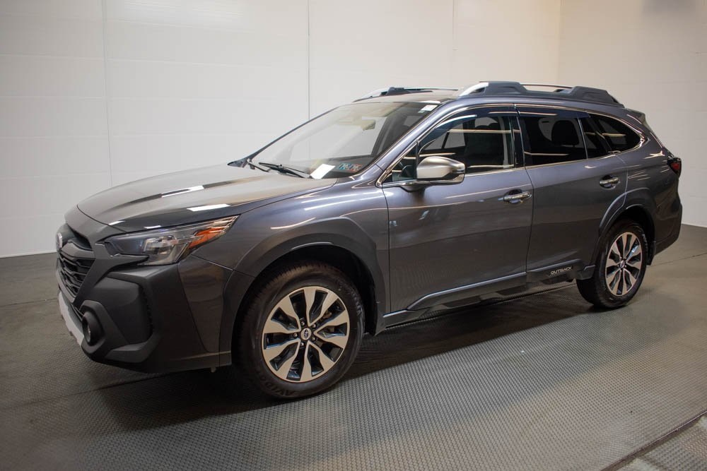 2024 Subaru Outback Touring XT 3