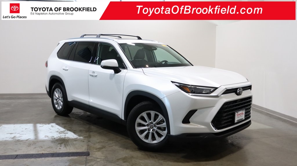 2024 Toyota Grand Highlander XLE 1